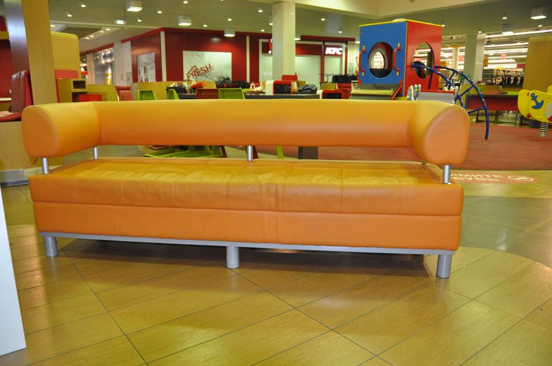 диван прямоугольный для фаст фуда